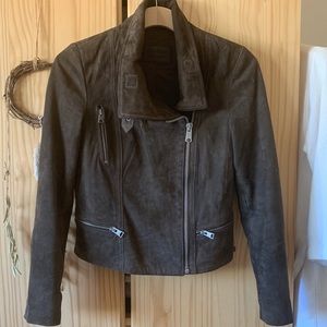 MAKE OFFER!
ALLSAINTS Suede Jacket size 2